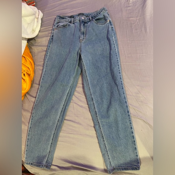 High rise tapered jeans - Picture 1 of 4